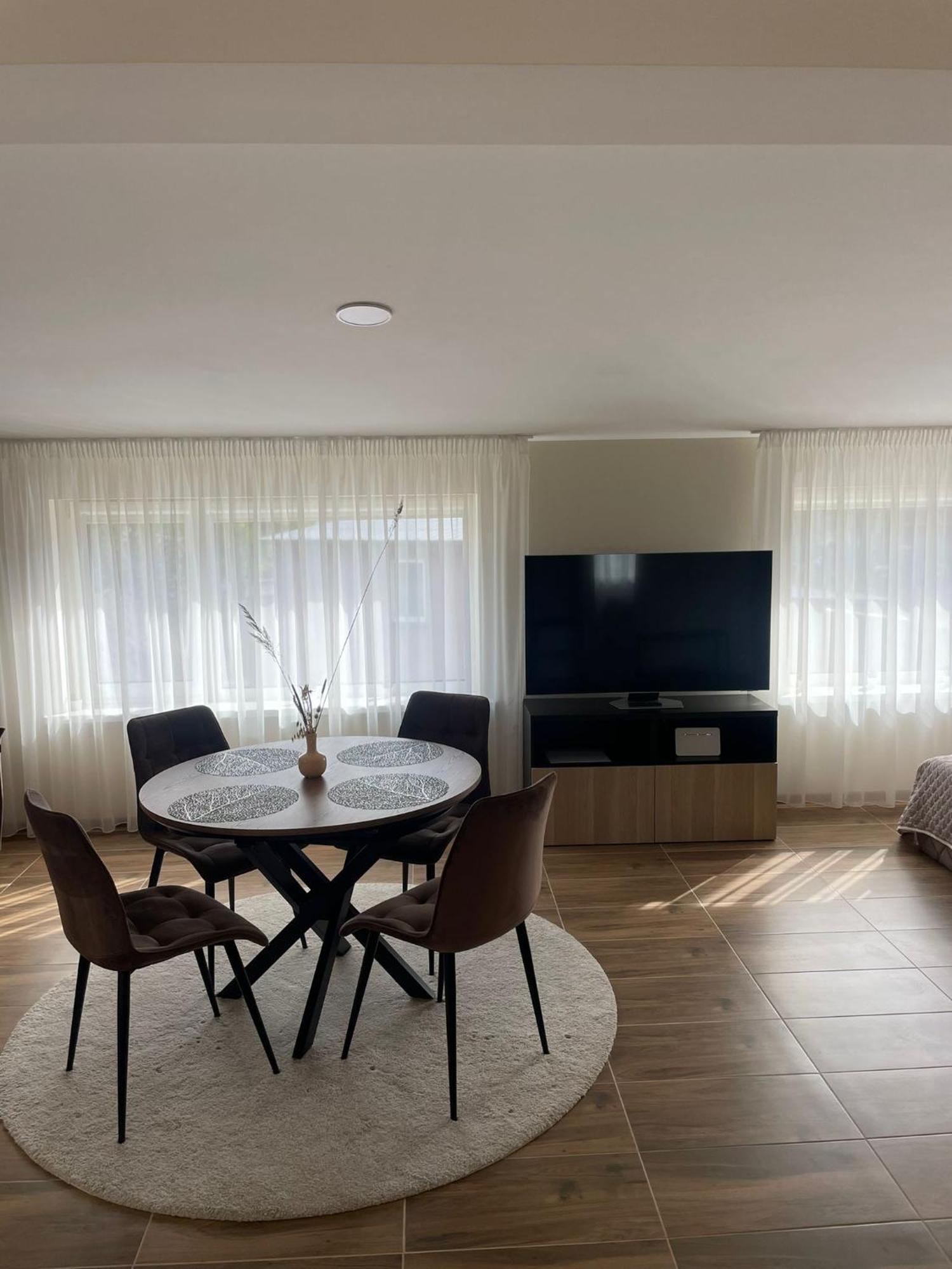 Alvydo Apartamentai Каунас Екстер'єр фото