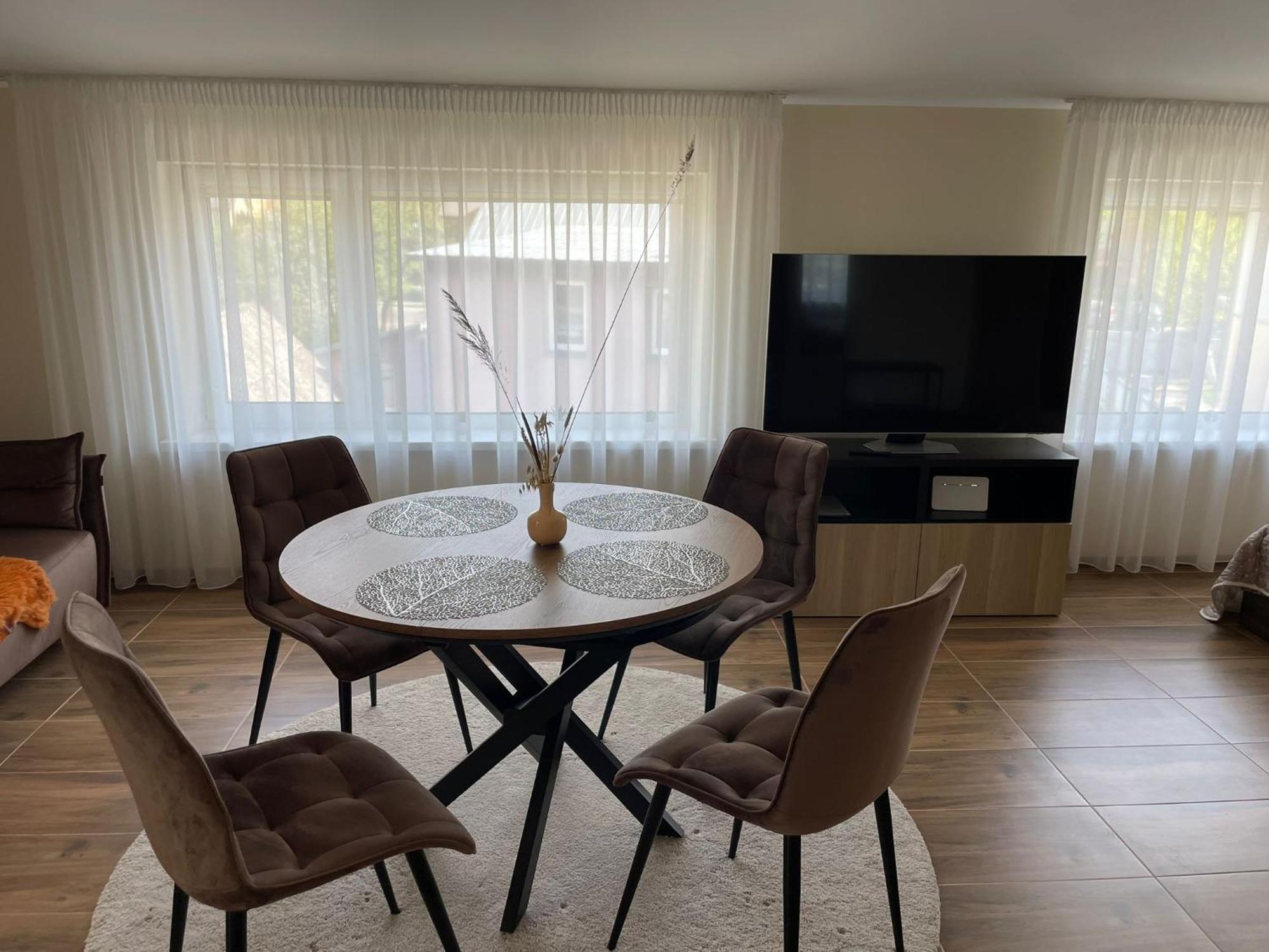 Alvydo Apartamentai Каунас Екстер'єр фото